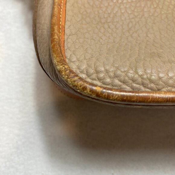 Vintage Dooney & Bourke All Weather Crossbody Bag Tan Taupe Leather 90s - Picture 7 of 16
